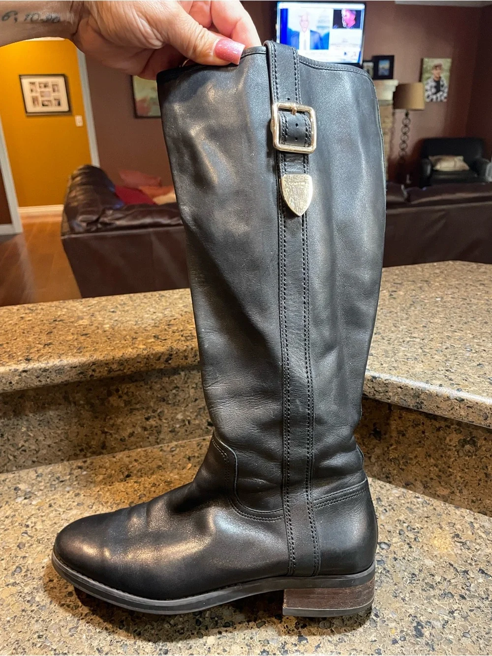 Coach Easton Black Calf Leather Tall Riding Boots Sz 9 Gold Accented Logo Buckle